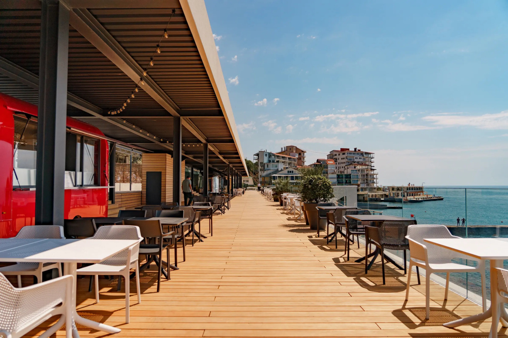 Квартира двухуровневая с панорамным видом на море