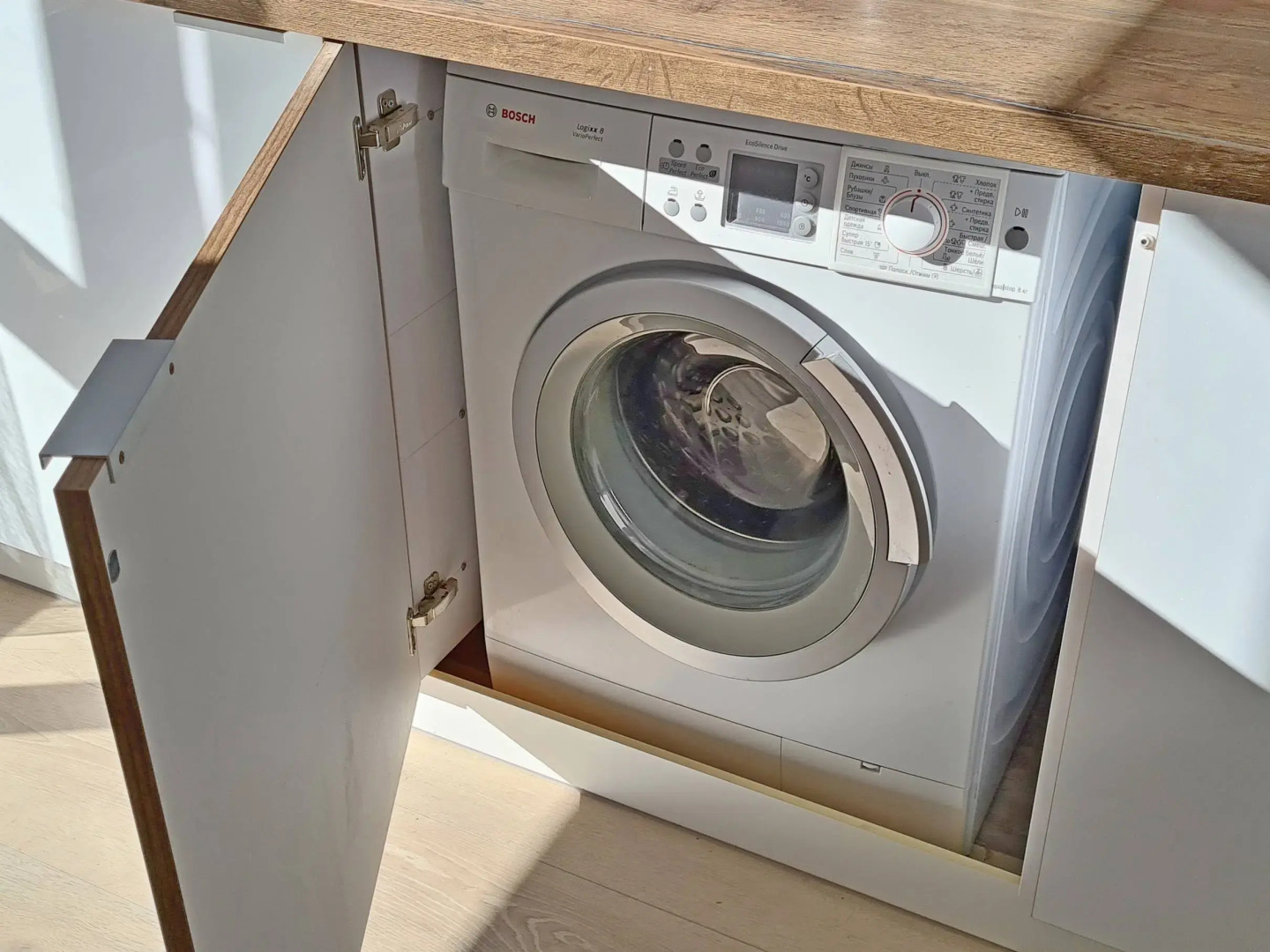 Двухкомнатная квартира на Тихомирова