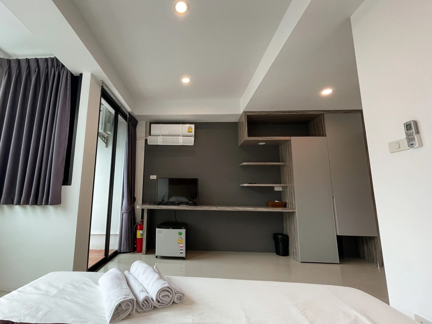 Отель Kefir Phuket