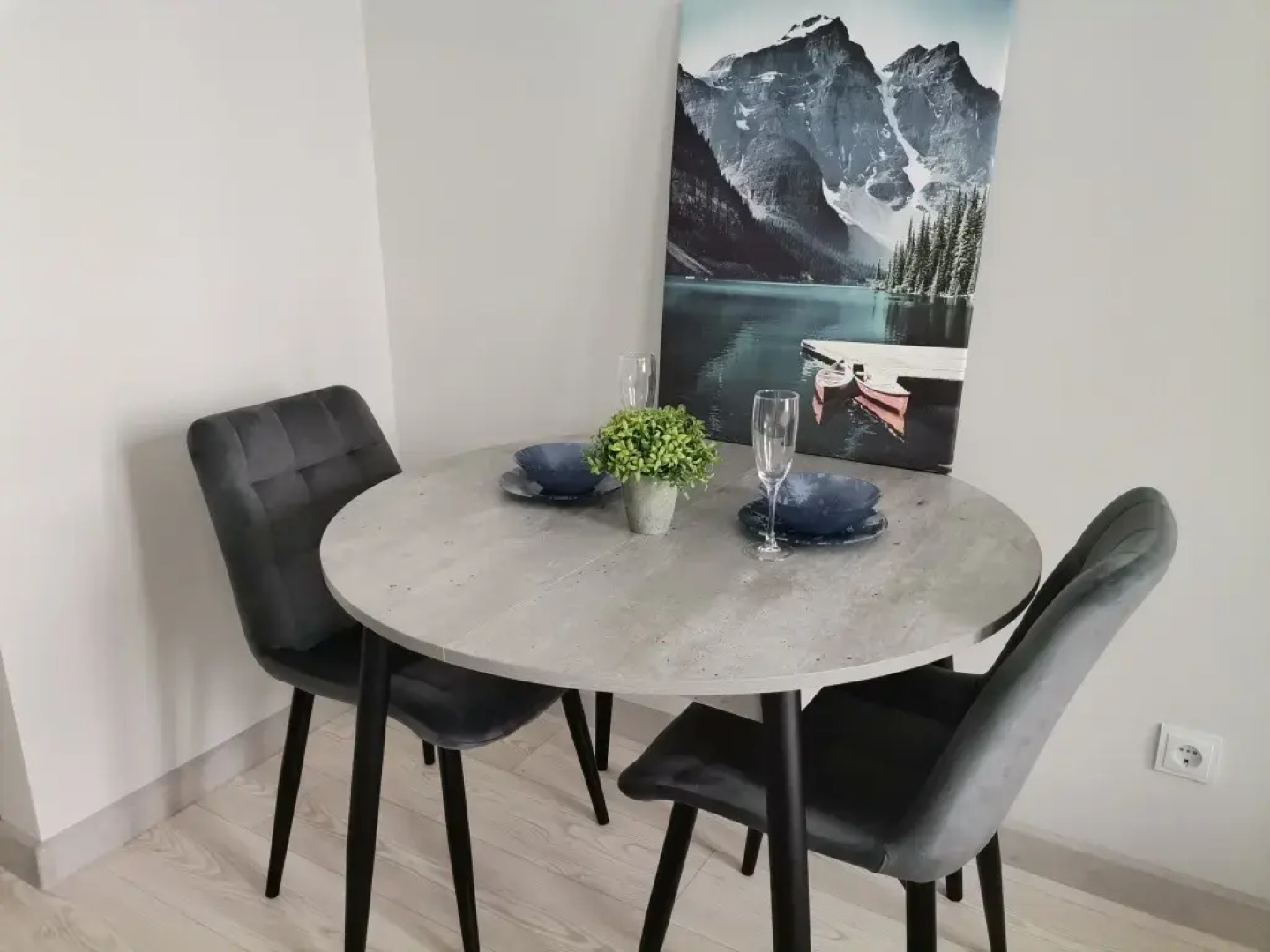 Апартаменты Северное сияние Новгородская 1 (1)