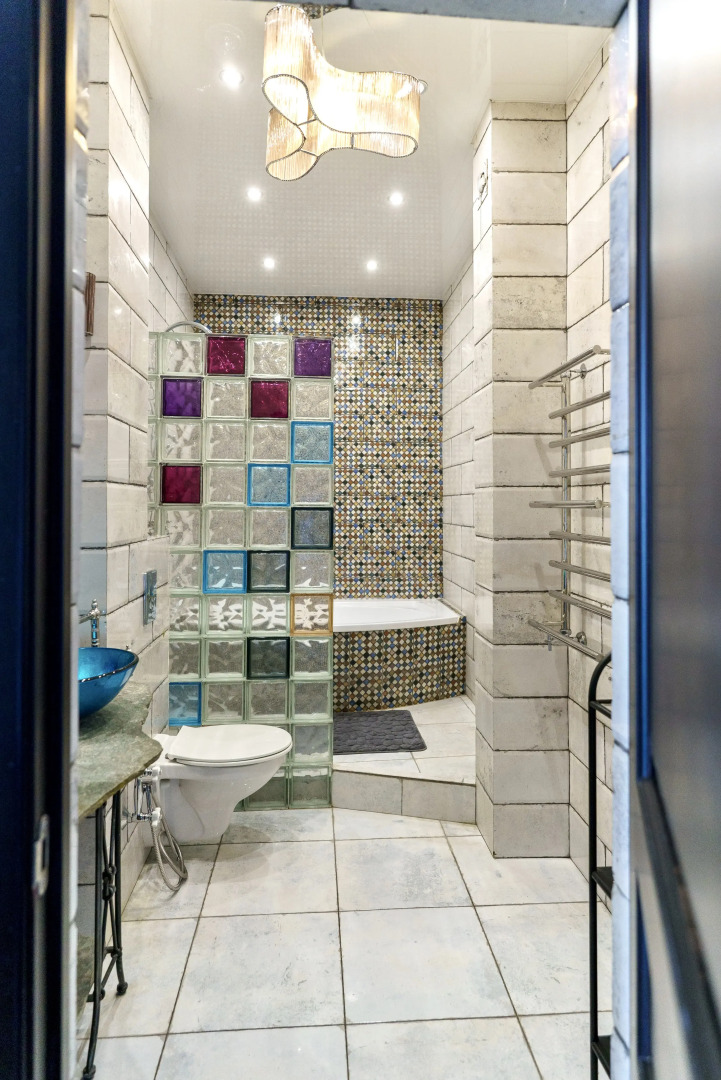 Апартаменты ApartMari Шикарные 4-комнатные апартаменты Лофт в центре