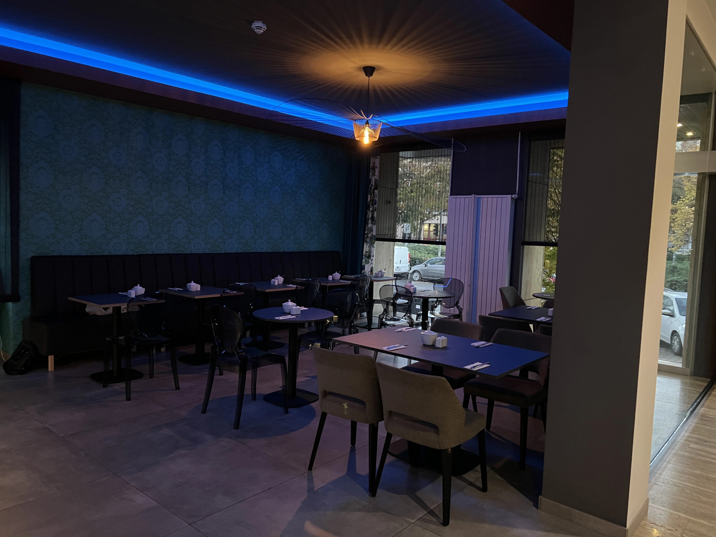 Отель Attaché an der Messe