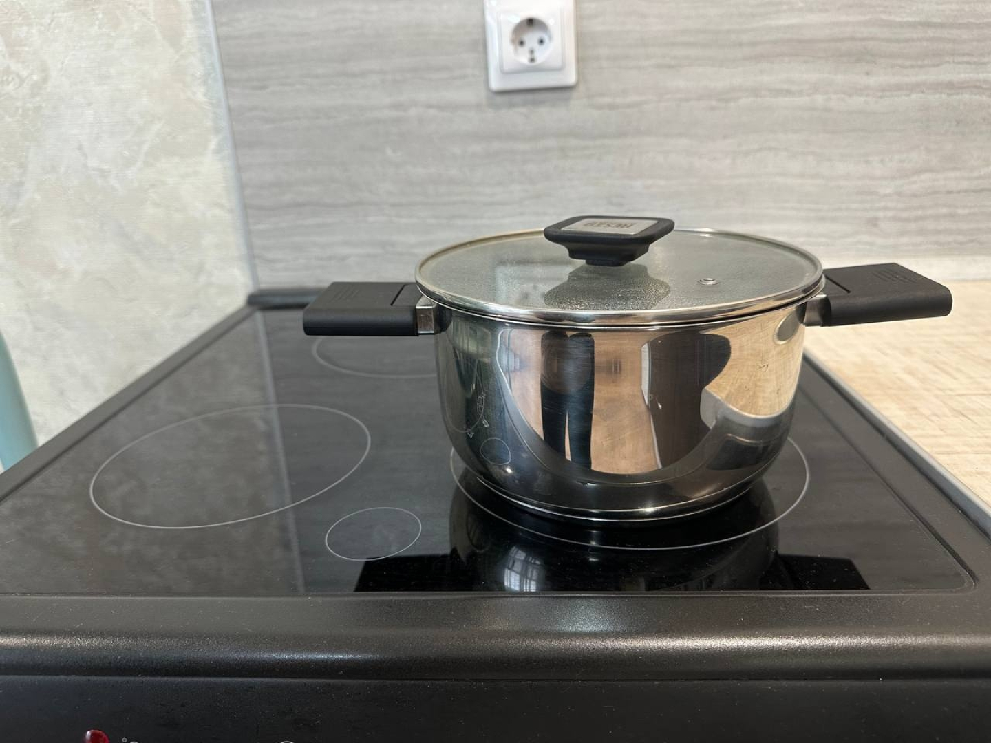 Квартира Time Apart 3  комнатная квартира в городе Кургане, в лучшем районе города