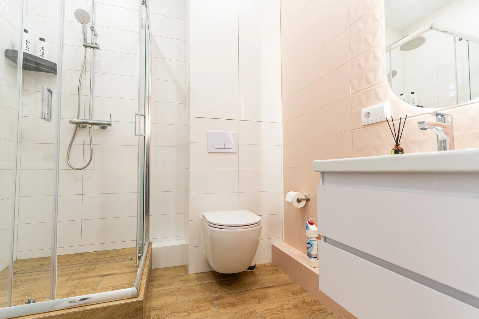 Апартаменты Уютная Квартира с Видом на Море и Город от LetoApart