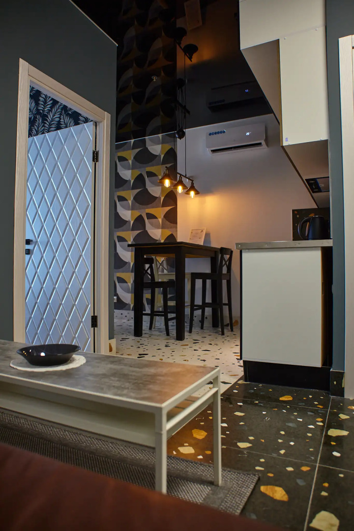 Апартаменты KM Tower Plazа европейский уровень в исторической части города