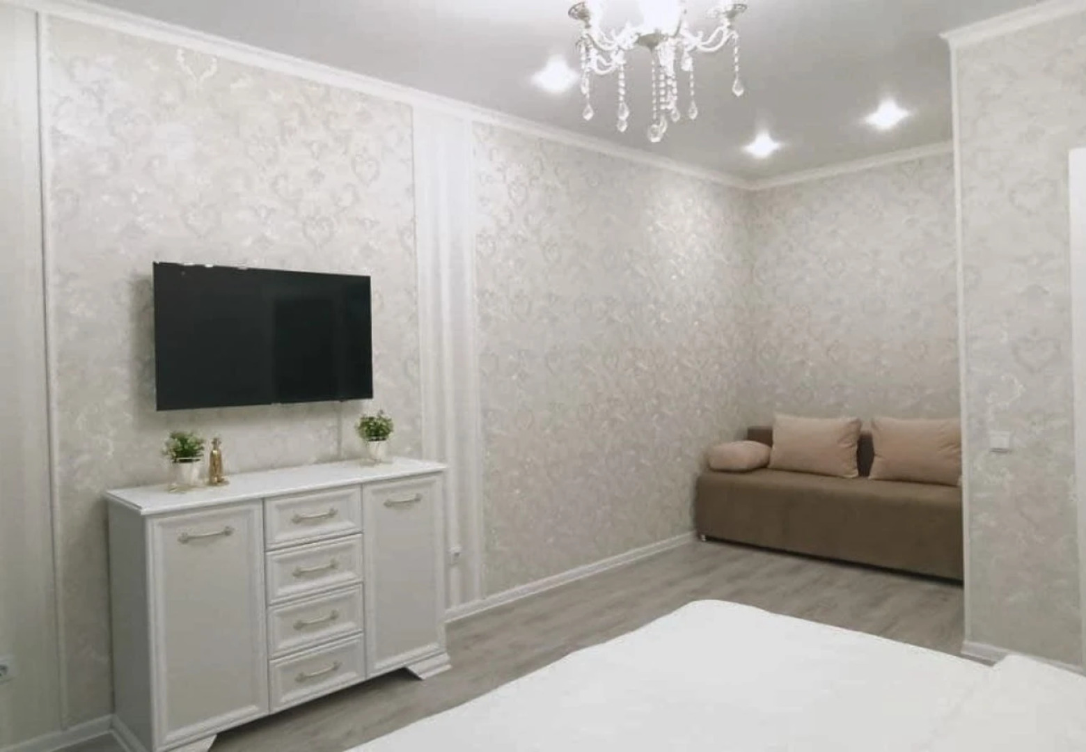 Апартаменты на Советской 105А, 12 этаж, Классика