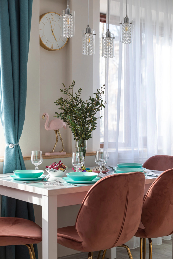 Апартаменты Kenig Holidays 2-к "Фламинго" в центре рядом с Южным вокзалом