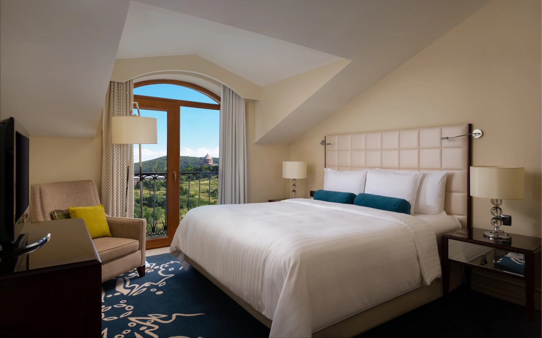 Отель Tsaghkadzor Marriott