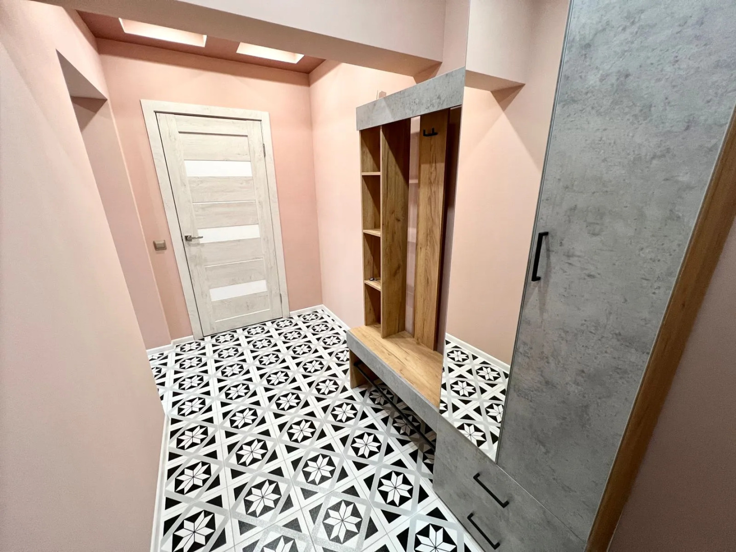 Квартира Nasutki38 студия Wine