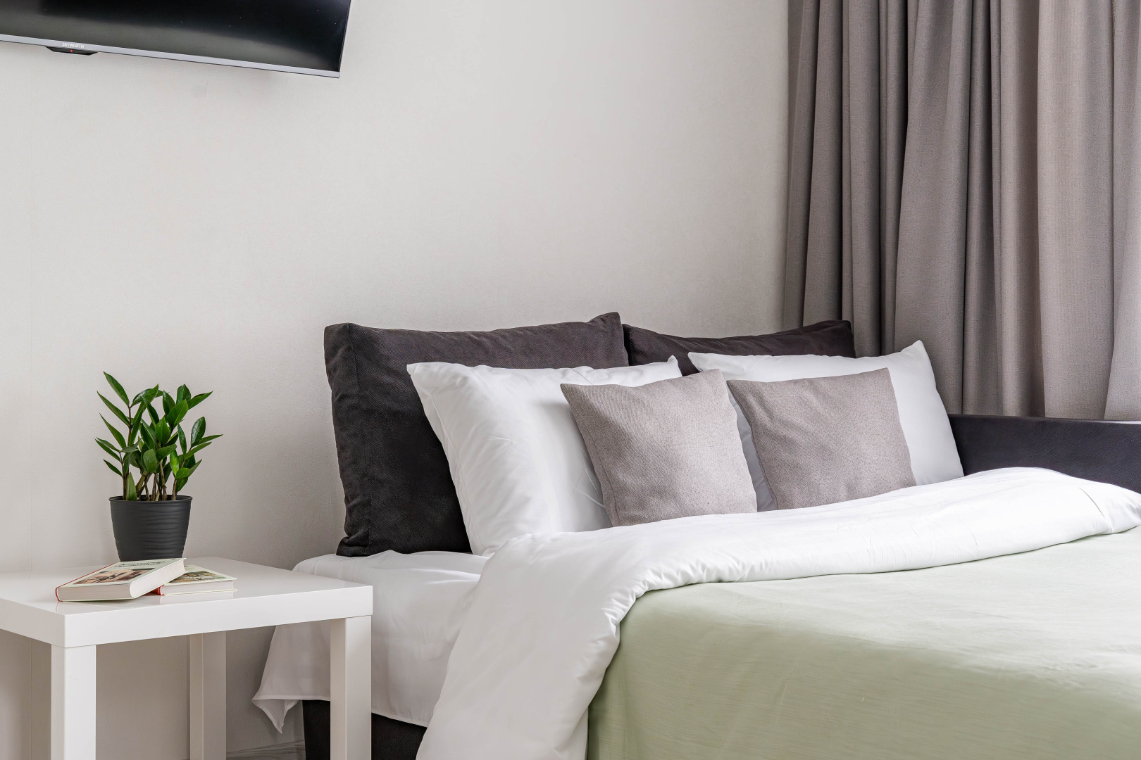 Квартира Light у Ленинского проспекта Satin Home