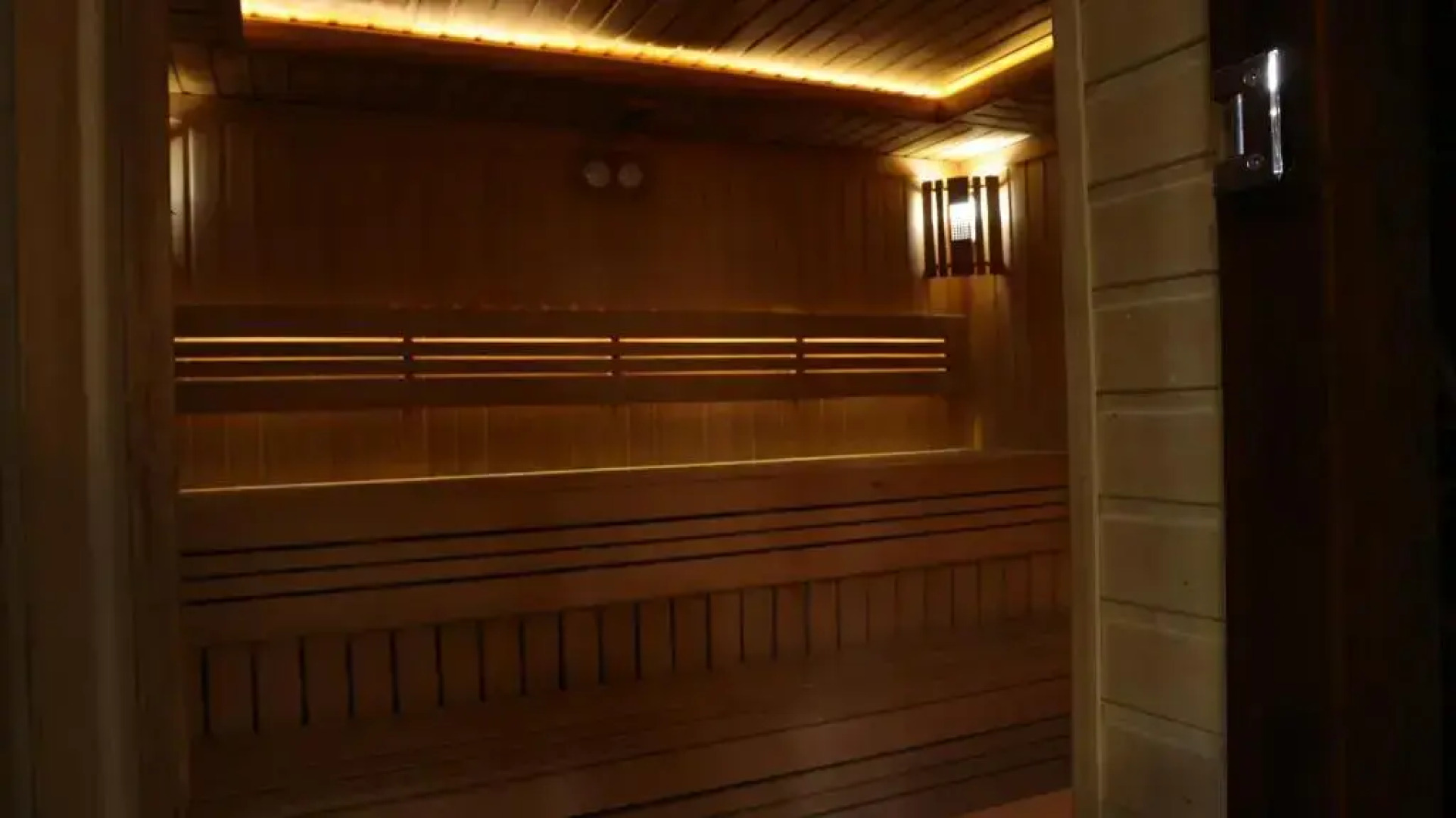 Отель Zarafshon Grand