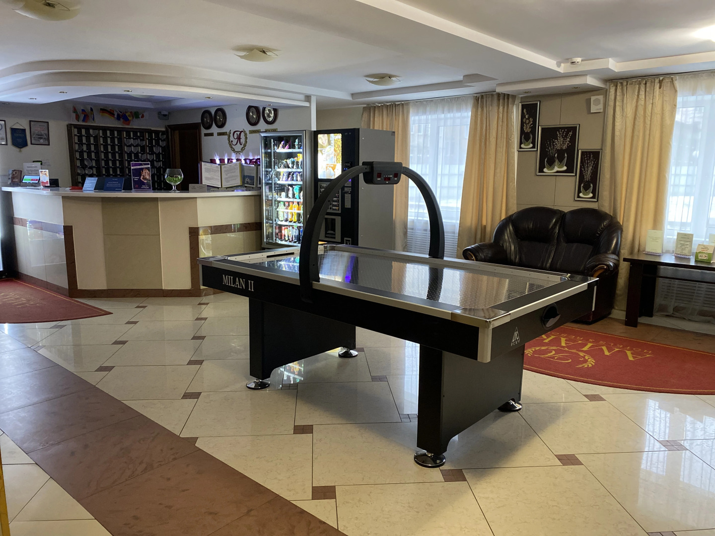 Отель Амакс Визит