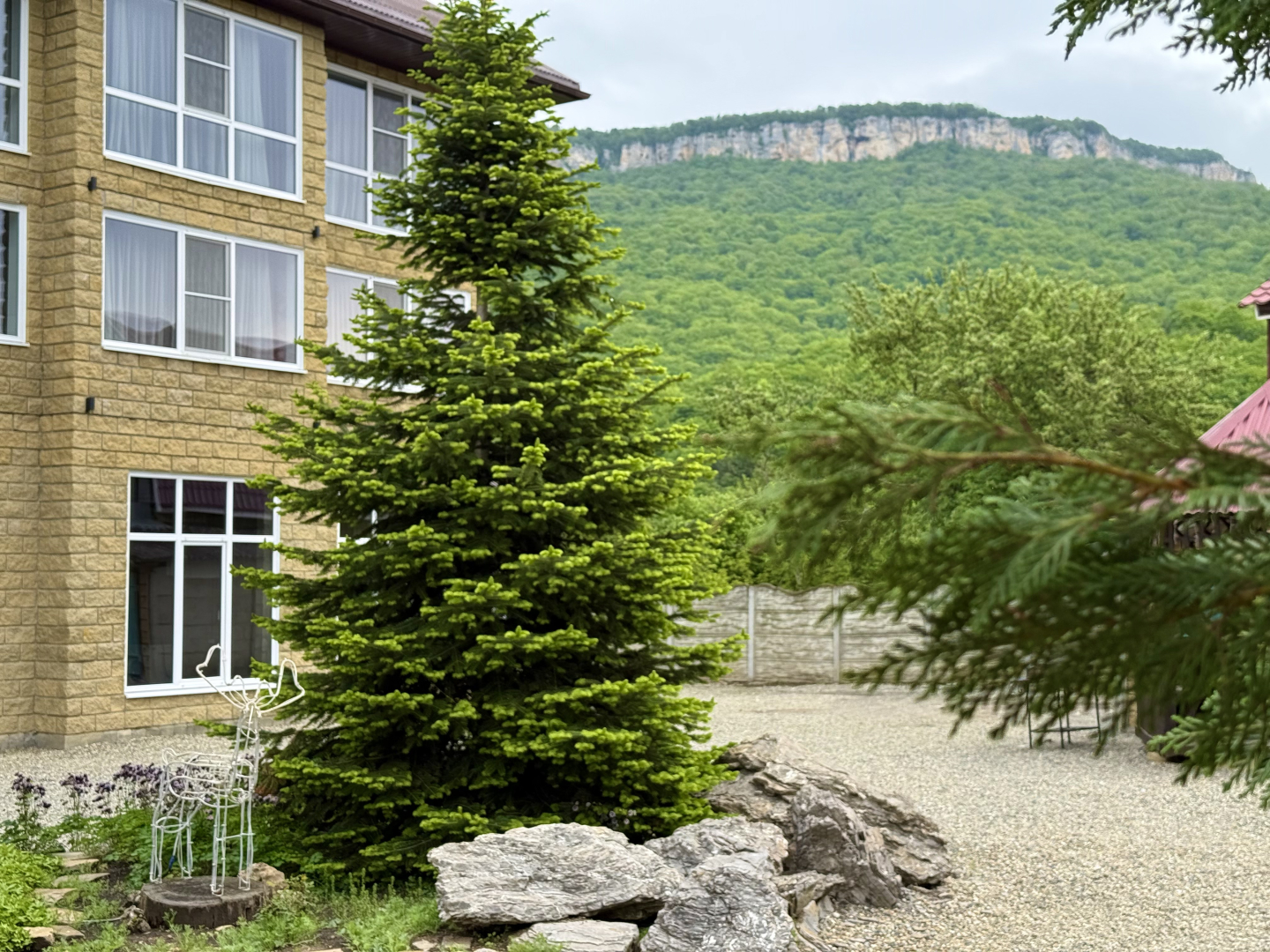 Гостевой дом Korniloff от Травел Хотелс Антураж