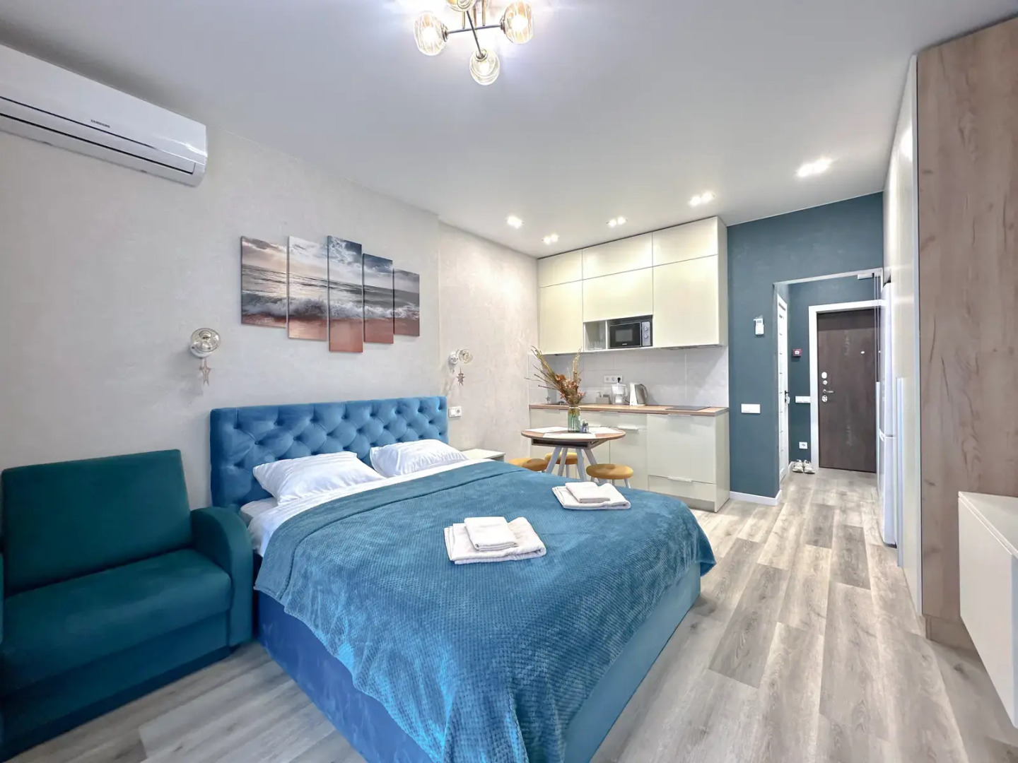 Апартаменты LS-Blueberry с видом на море с 4 этажа