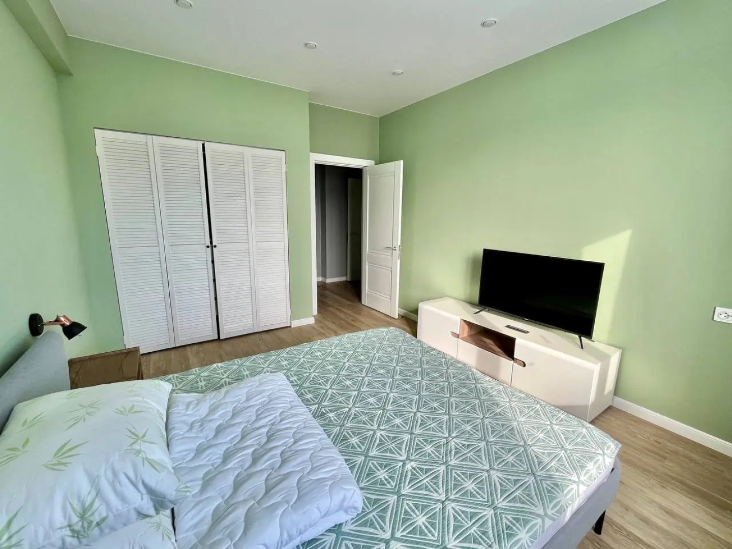 Апартаменты Двухкомнатные Ленина 563