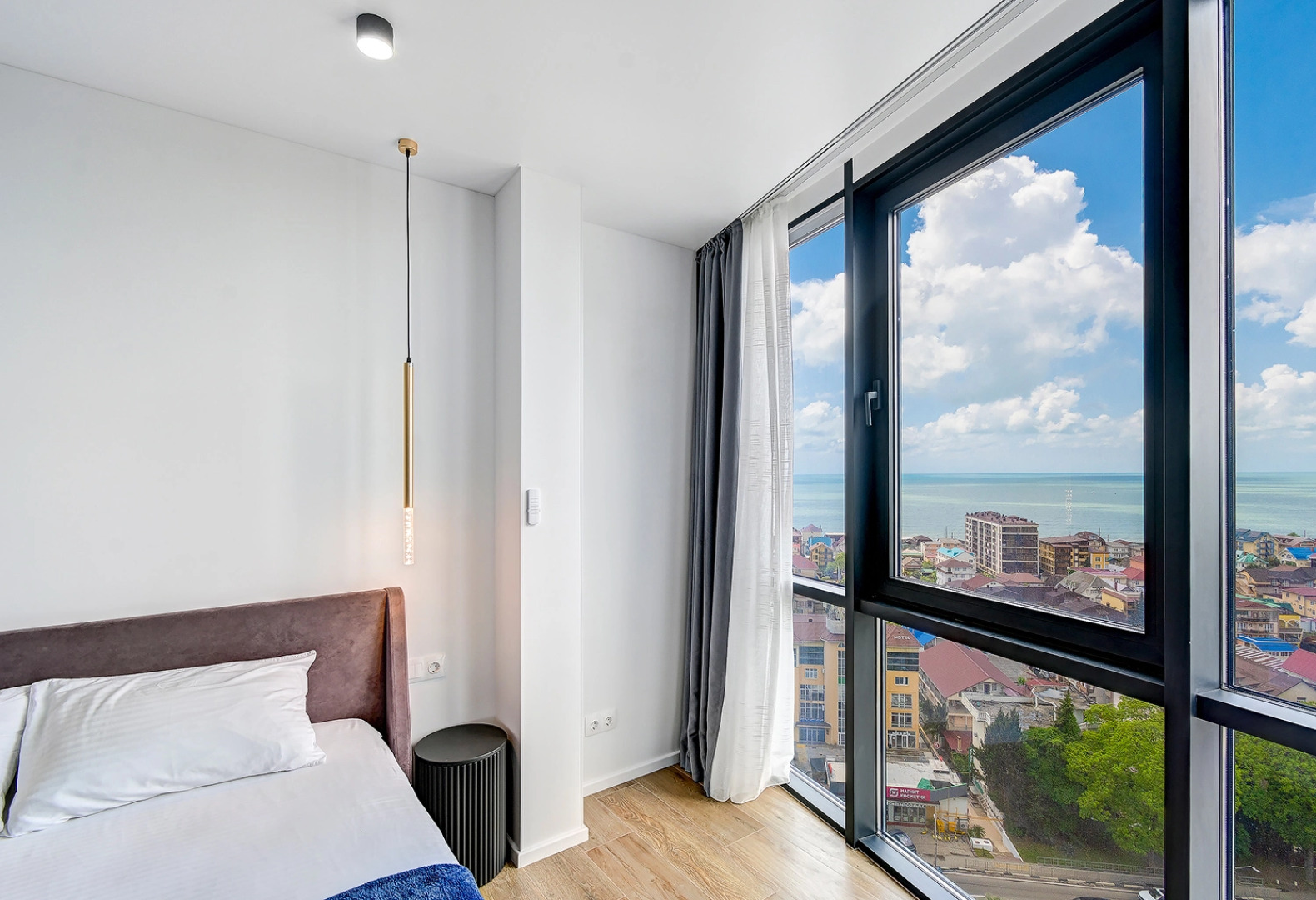 Апартаменты Люкс MorskayaSimfonya-2 с панорамой на море и бассейном на территории ЖК