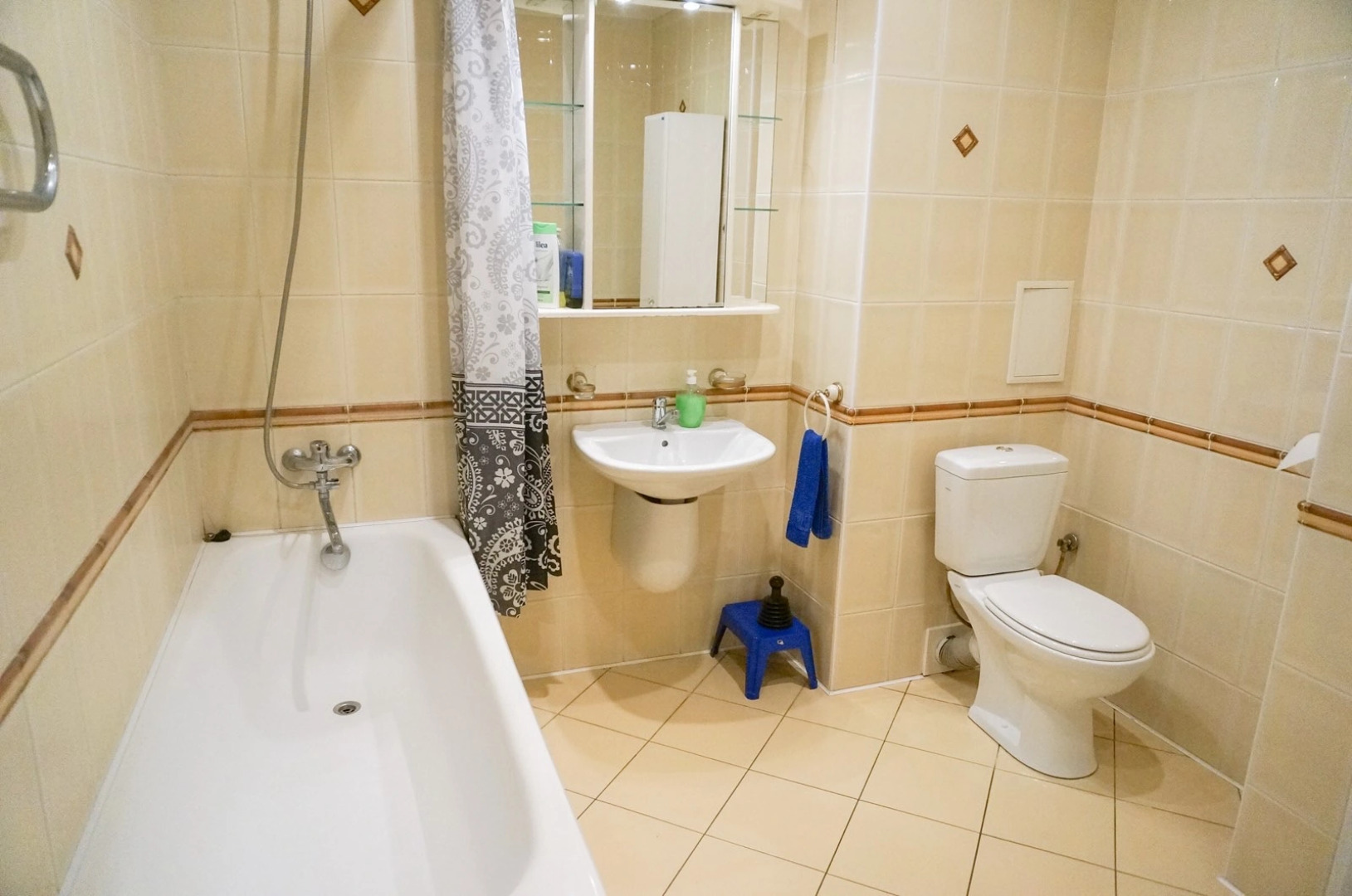 Апартаменты Бакинская 18к1