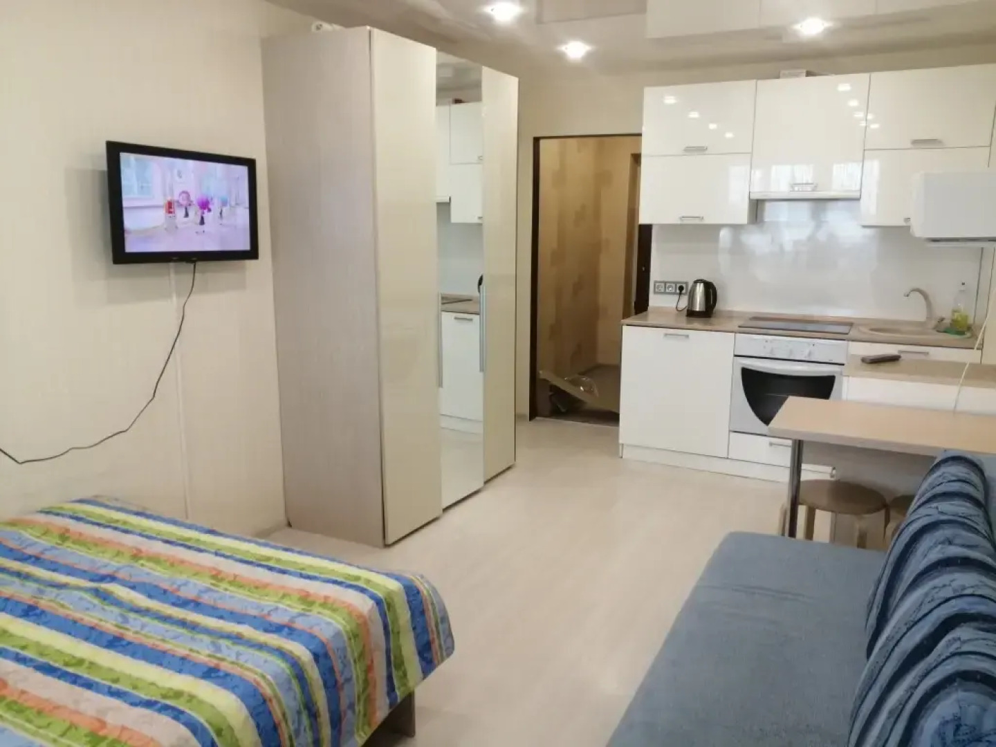 Апартаменты Московская 121к1 2