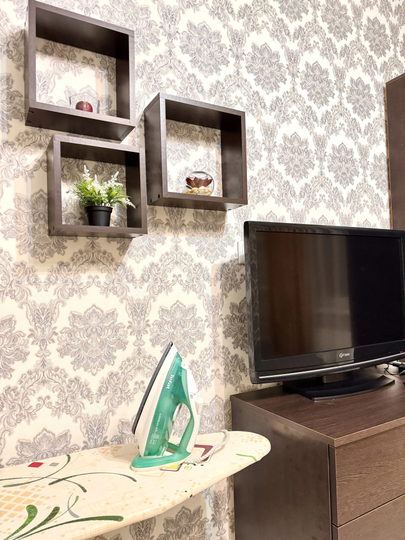 Апартаменты Друзья на Зорге 1