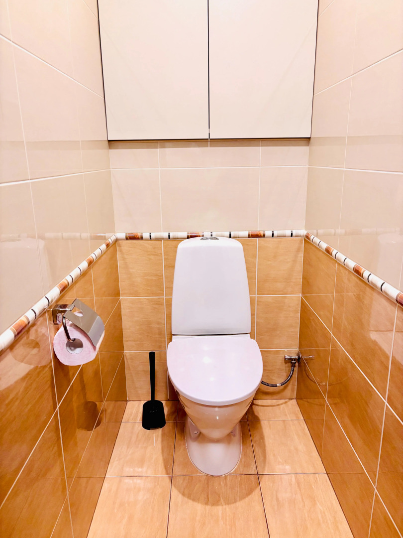 Квартира Просторная 2хкомнатная возле метро