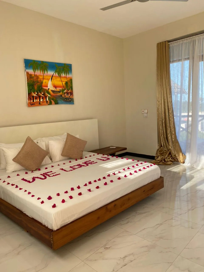 Отель Ocean Breeze