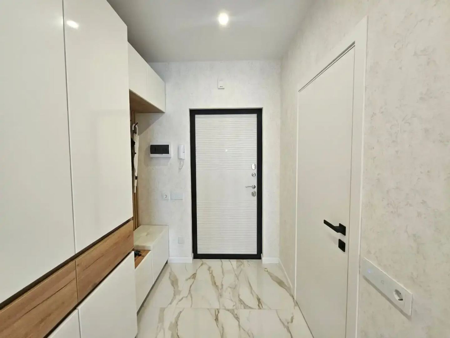 Квартира Студия 69