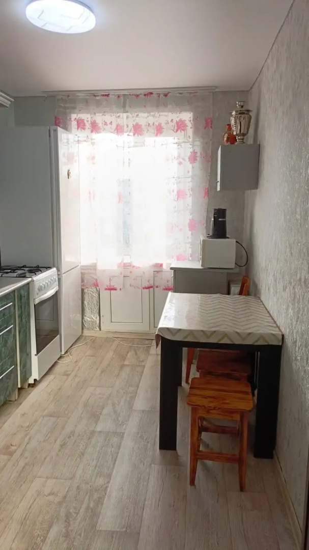 Квартира 3х Комнатная Горького 8Б