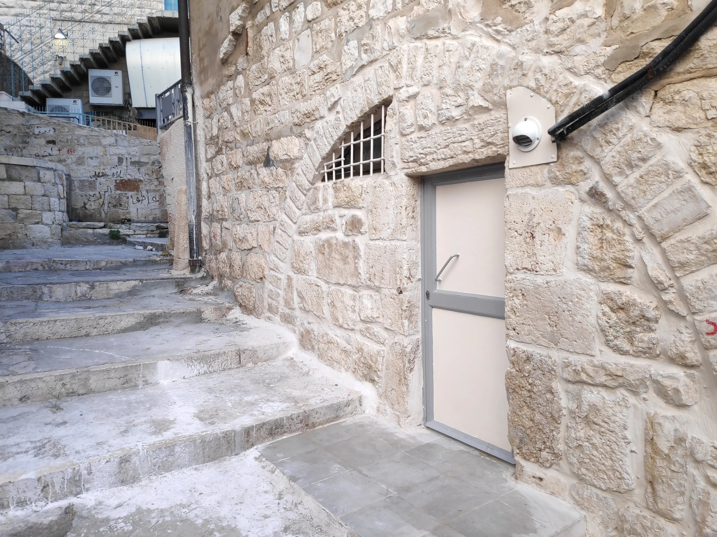 Апартаменты Cozy Arabic Studio in Bethlehem Old City
