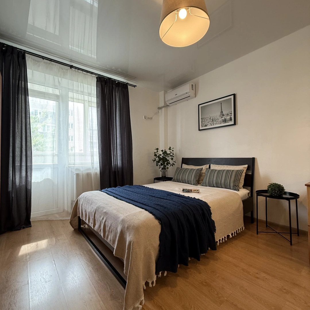 Апартаменты Бульвар Платова 7