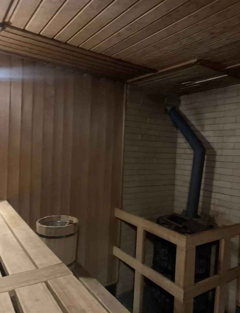 Отель Эльтур