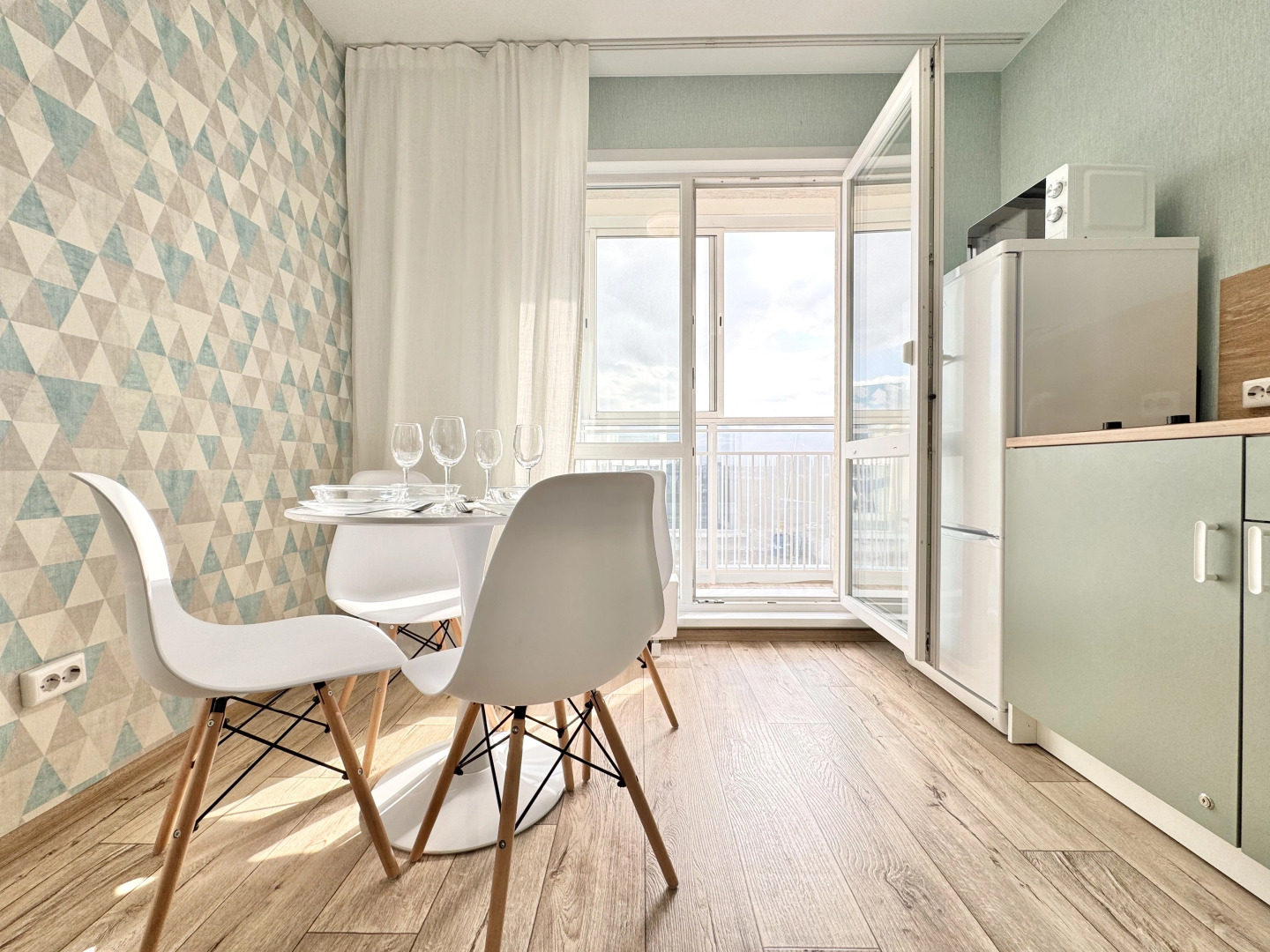 Апартаменты Hugge Place на Лазурной Объект №28