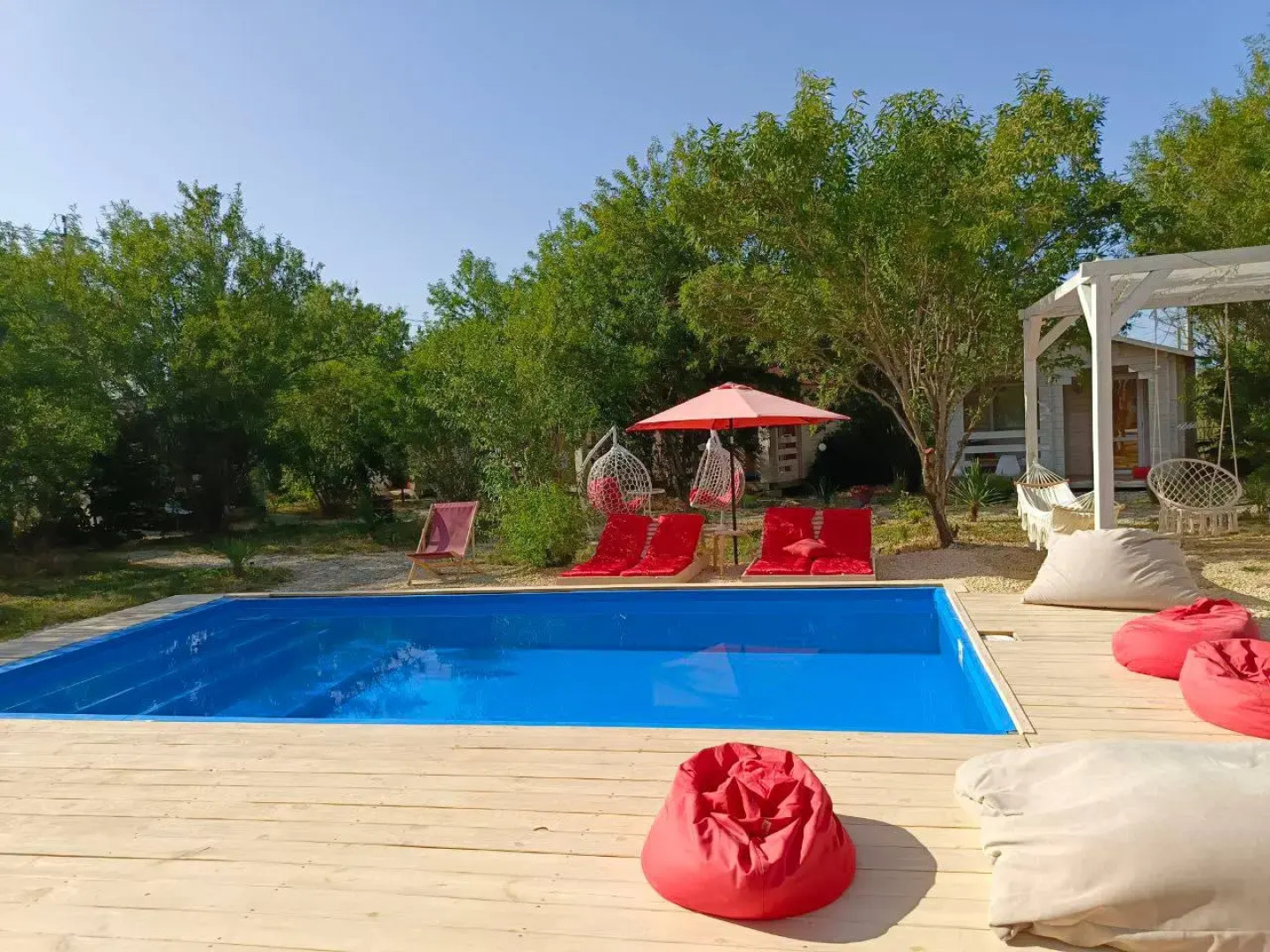 База отдыха  Миндаль