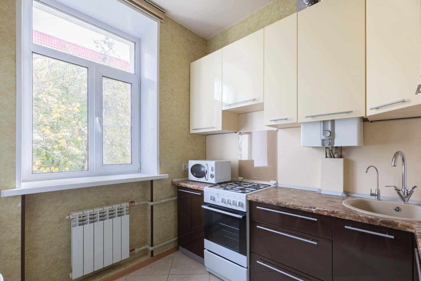 Квартира двухкомнатная Stepanenkov в центре на Маслякова 9