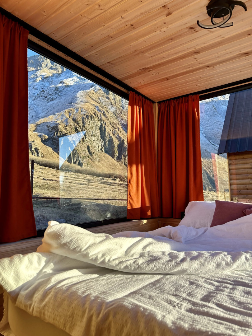 Шале Kazbegi Inn Cottages