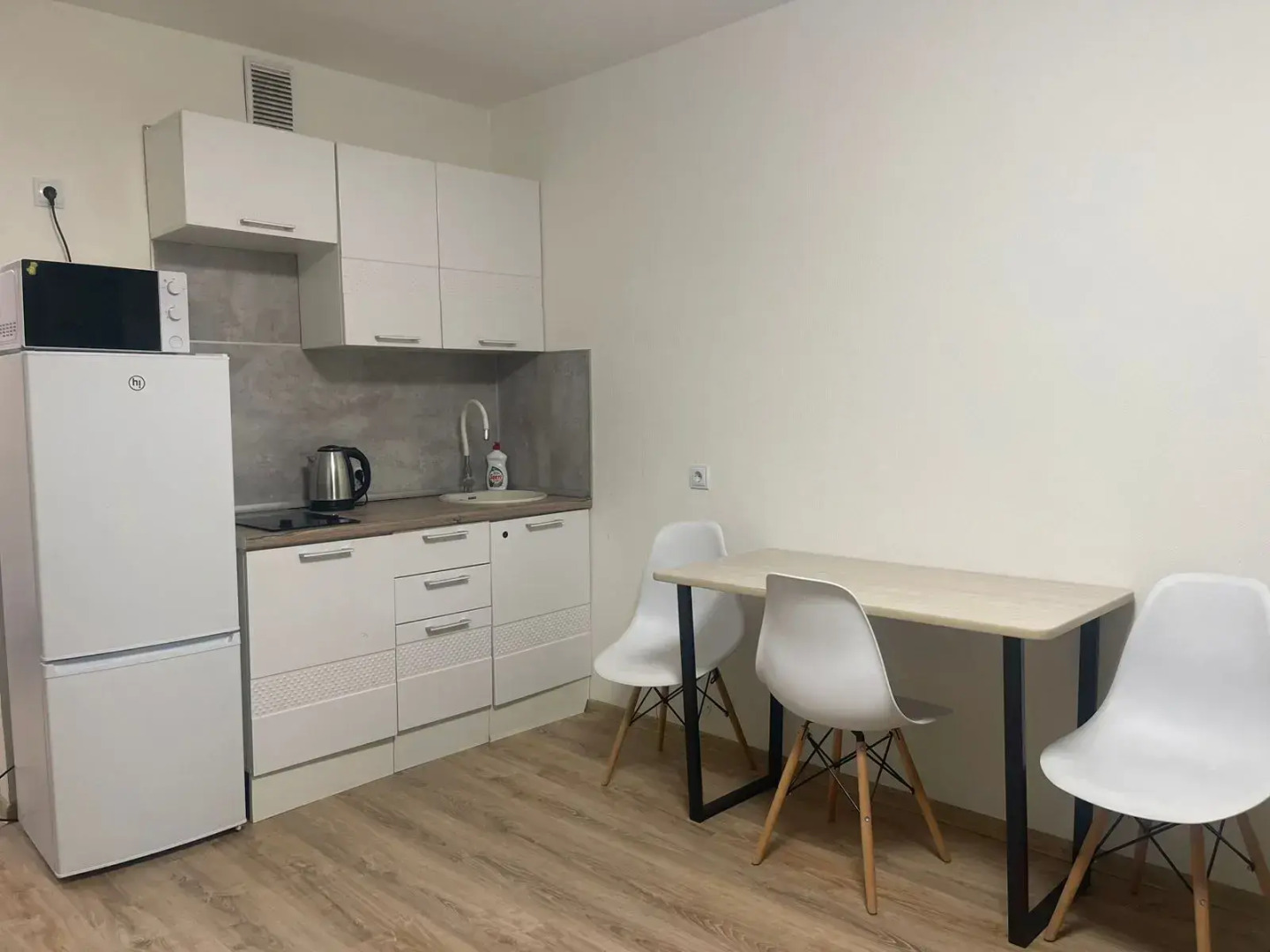 Квартира студия Спутников 16/4 ЖК Кольцовский дворик