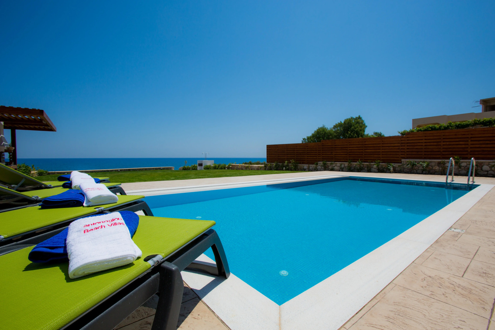 Вилла Antonoglou Beach