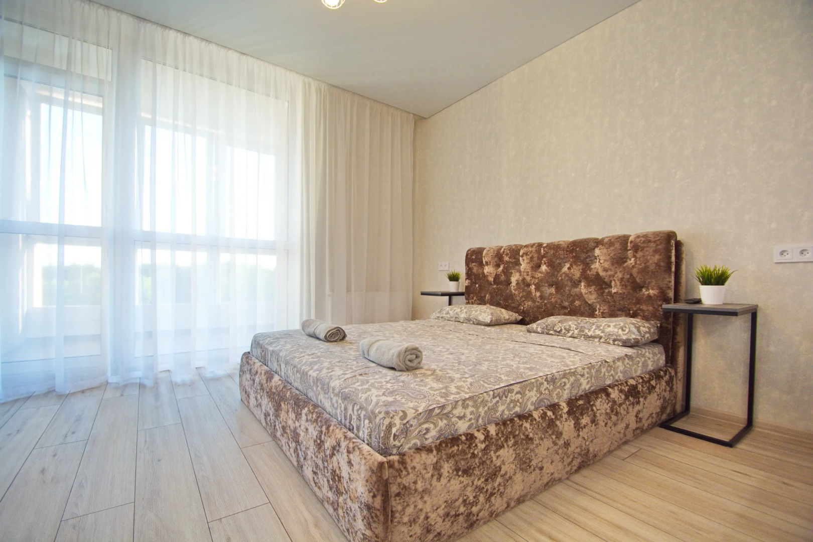 Апартаменты на Макаенка 12Д