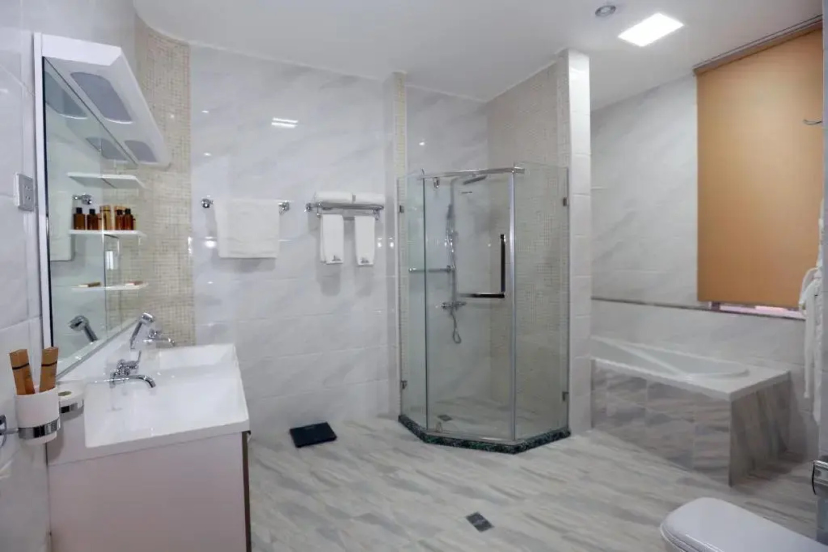 Parliament Palace Hotel