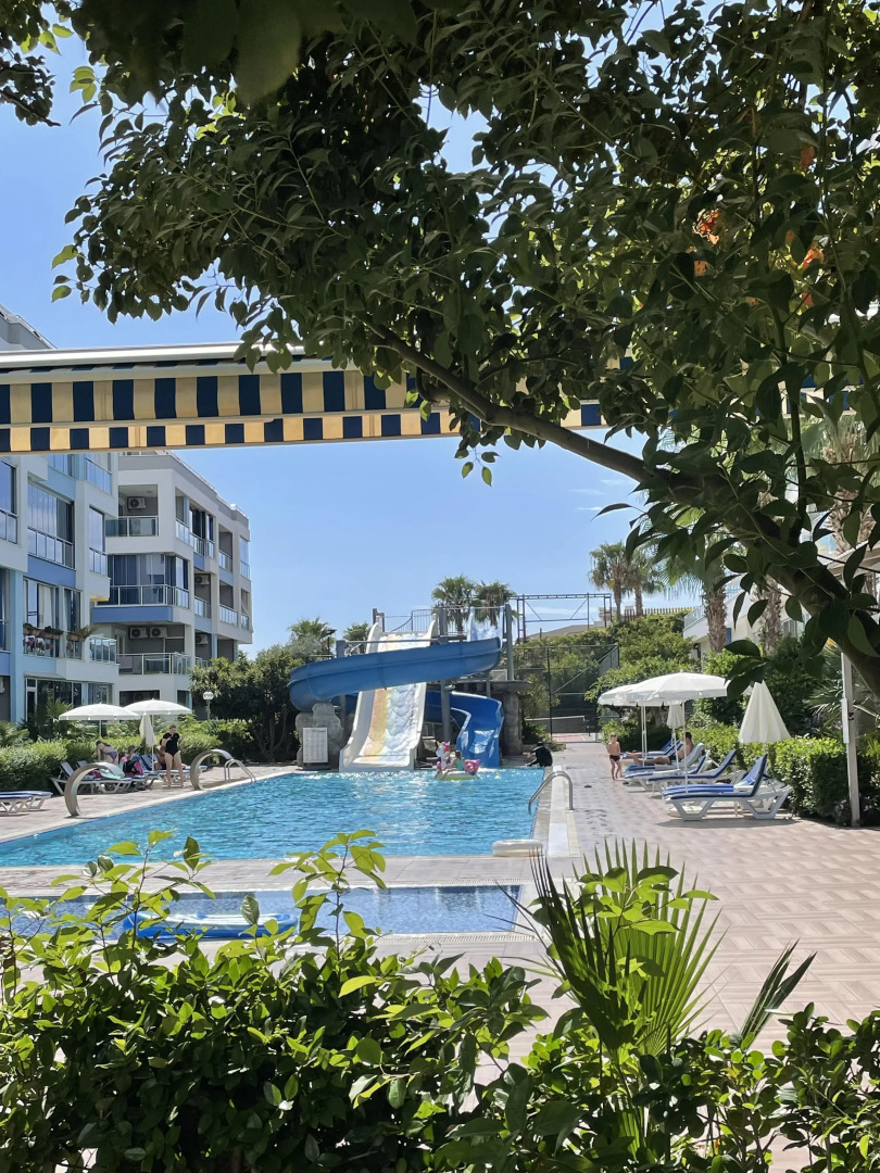 Апартаменты у моря 320 м с балконом