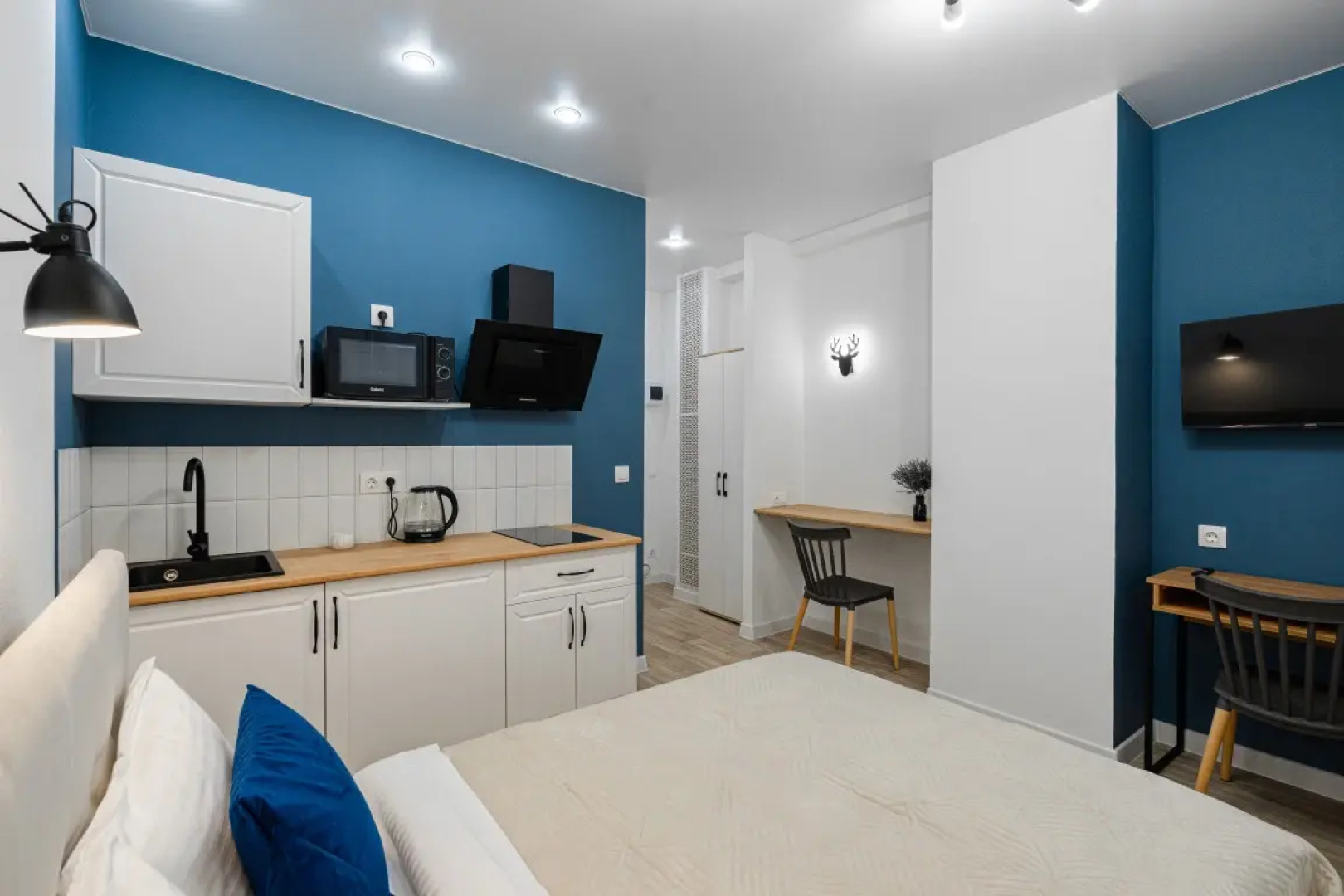 Апартаменты 1 на Студенческой 30