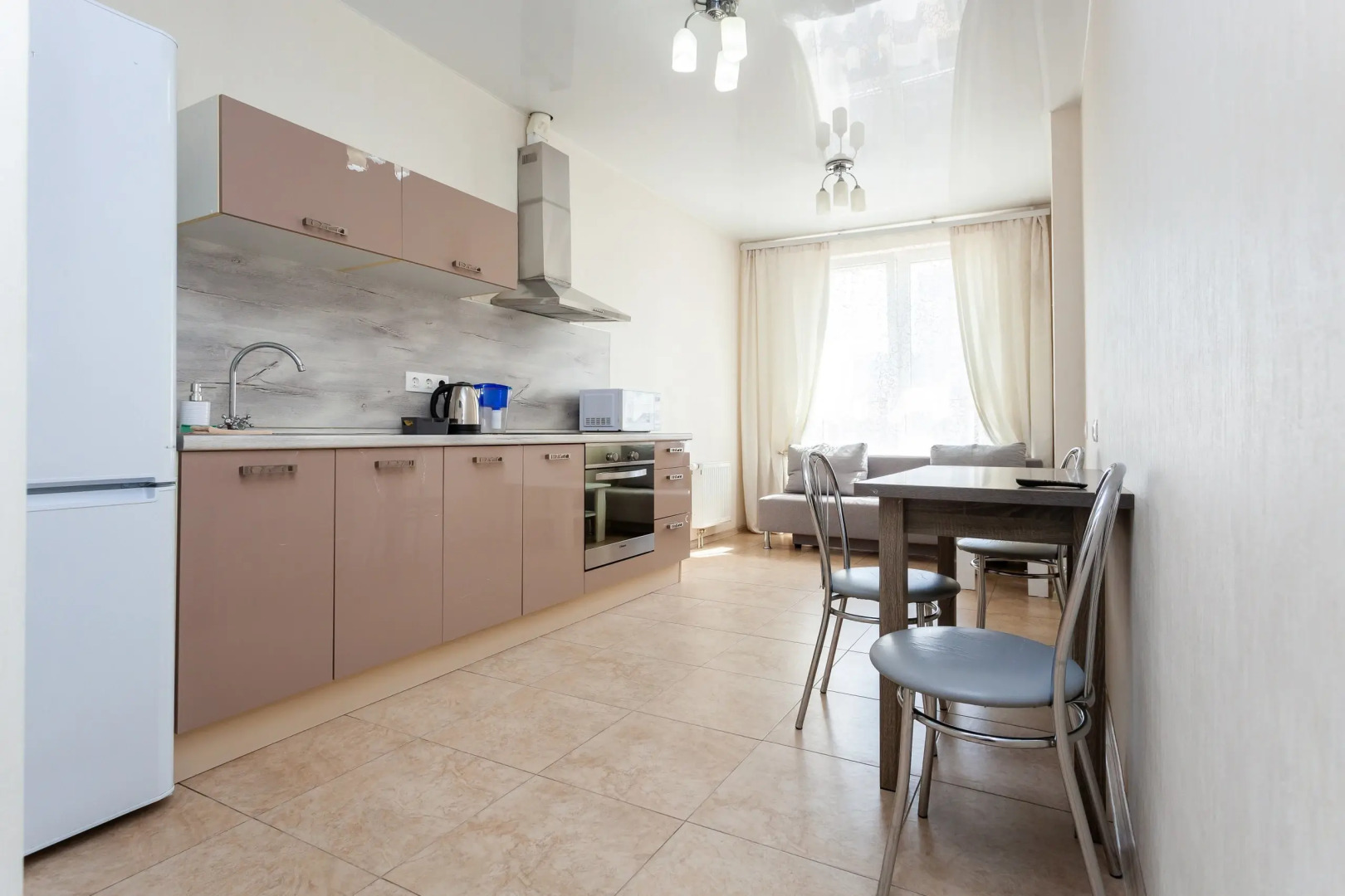 Квартира вместительная в самом центре города с парковкой