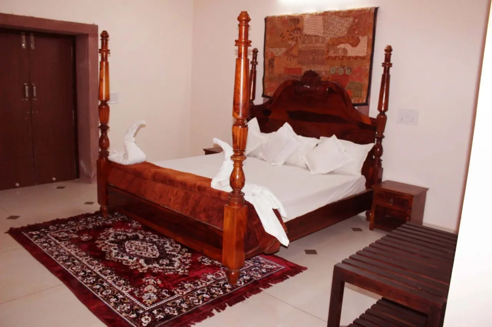 Отель Indroka Fort A Heritage Hotel&Resort