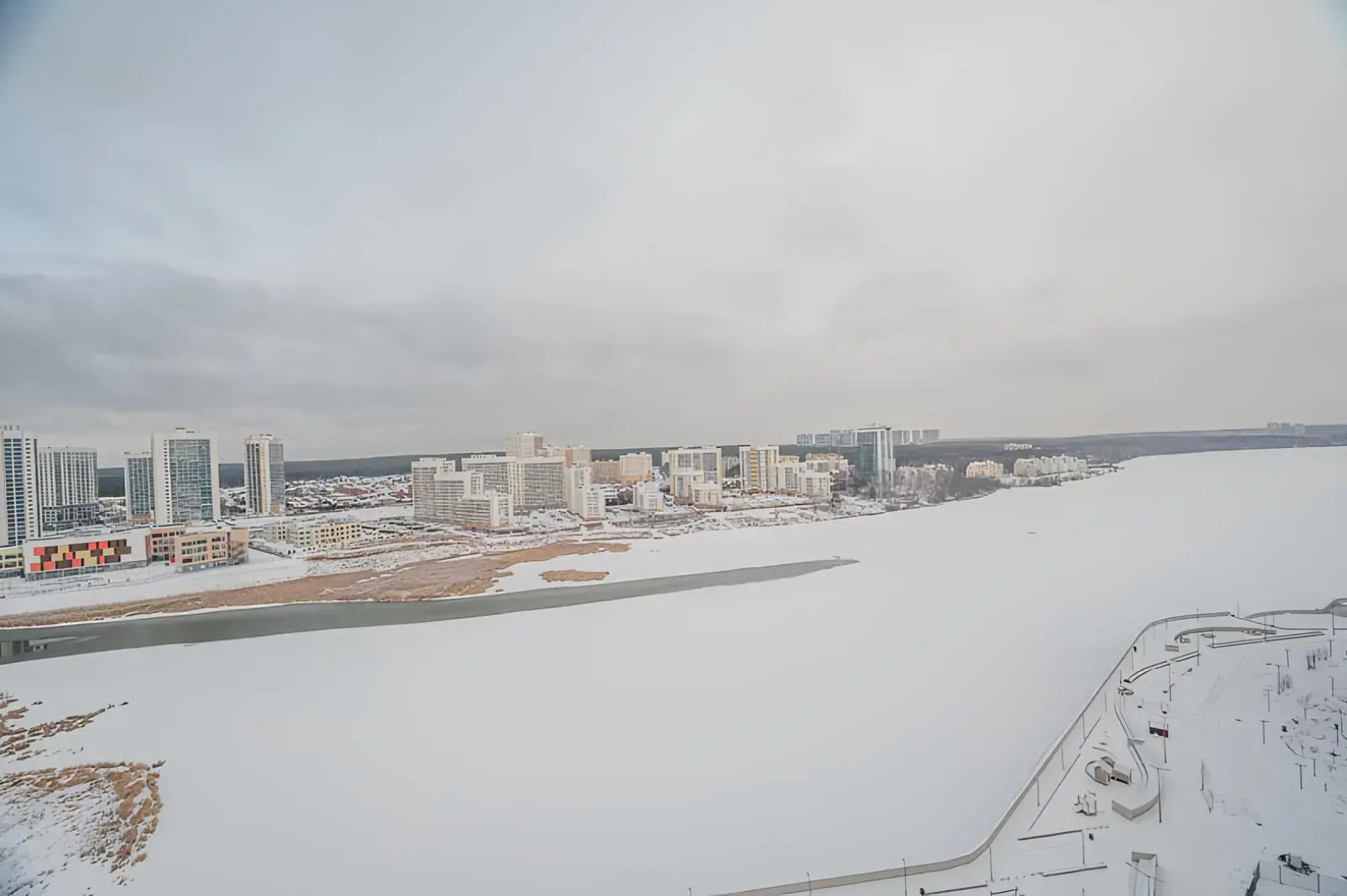 Квартира Btv Aparts с Видом на Пруд