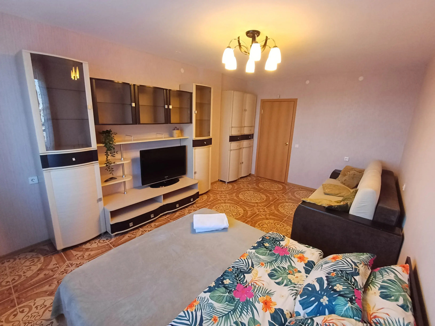 Апартаменты Чайка House на Волжская Набережная д.21