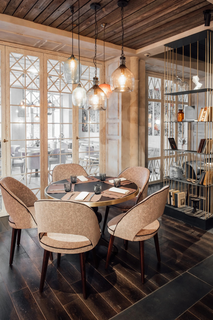 Отель Островский