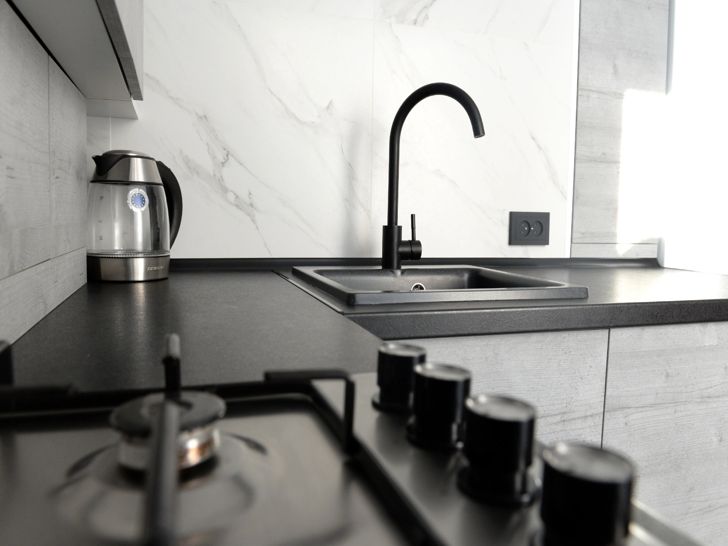 Апартаменты На Пригородной улица 13к2