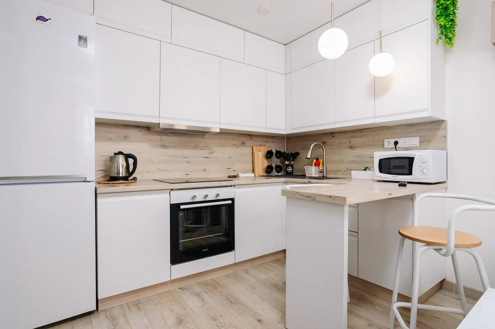 Апартаменты 107 Море Апартаментов в ЖК Фрукты