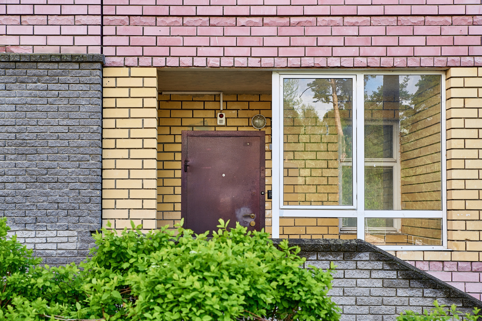 Апартаменты Двухкомнатные рядом с Парком Швейцария 1