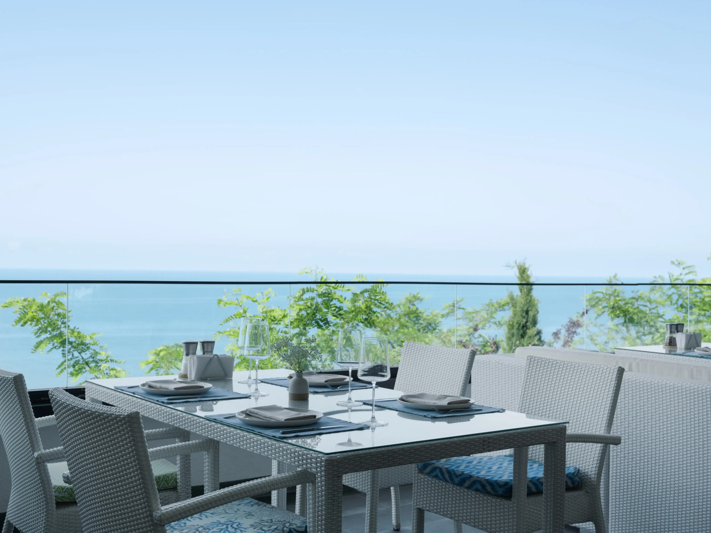 Отель HIDENS APART HOTEL