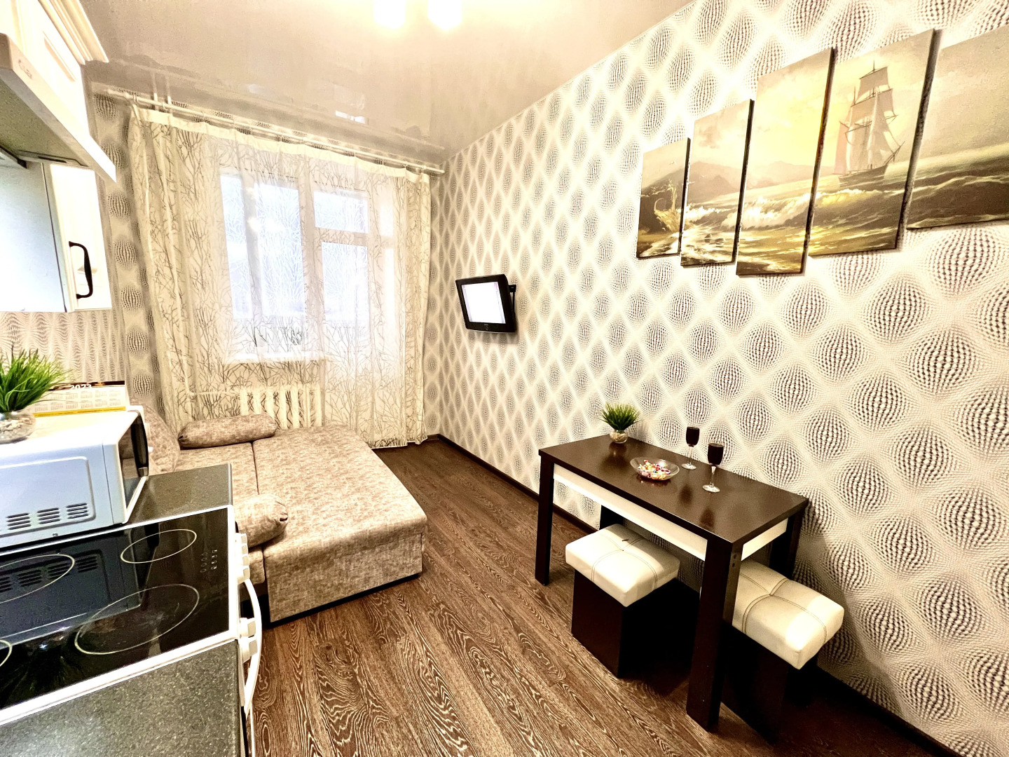 Уютные Апартаменты рядом с Губернским рынком (ул. Маяковского 95)